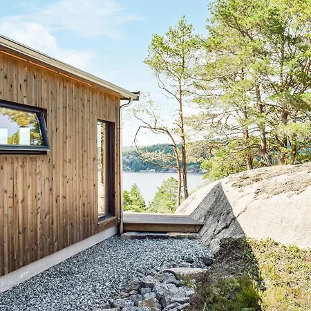 Lovely In With Kitchen Feriehus